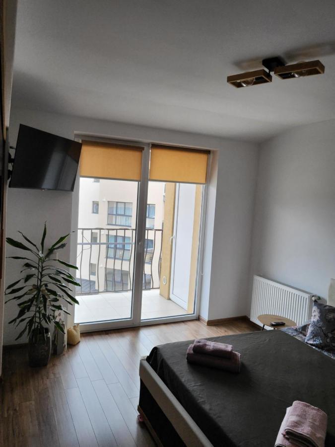 Art House Apartment Floresti  Exterior photo